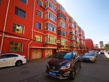 业主诚心出售,采光好,简单装修可拎包入住。