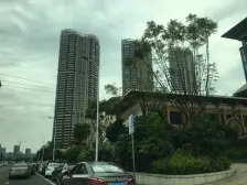 中间楼层采光好,装修新,方便看房。