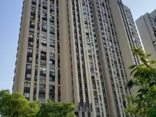 万业1楼带院子 小区绿化60% 适宜改善居住大4房