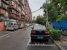 石榴园南里小区近地铁低楼层南向一居室