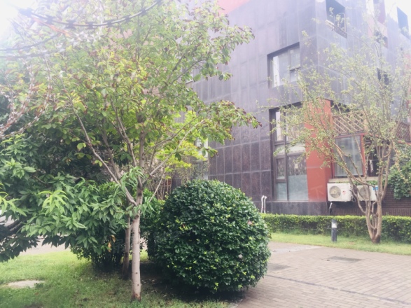 万科假日风景实景图