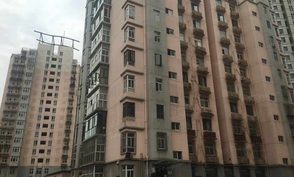 拥金1中豪世纪花园商品房有电梯南北通透二室诚意卖