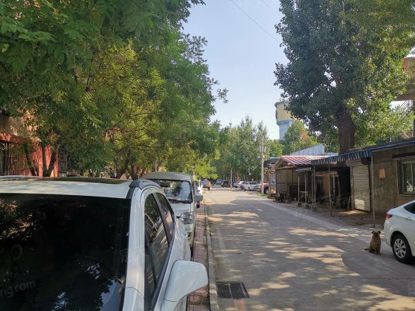 明源路小区实景图