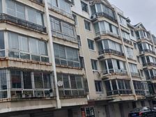 盛天家苑4室1厅南北