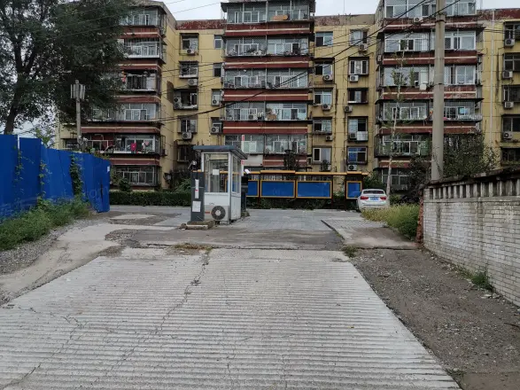 吴店东里实景图