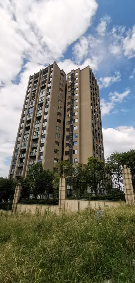 实景图-楼盘外观