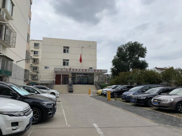 丰管路甲52号院实景图