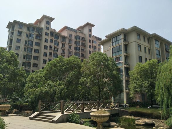 南昌西湖建设西路莱茵半岛法拍房-房天下