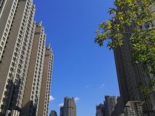 会展善上居小区三室明厅114米128万看房方便