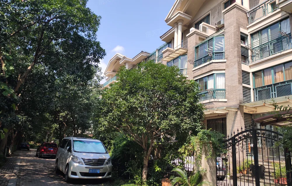 金湾华庭多层3房2厅1卫精装读华泰西鄞州实验,宁波鄞州印象城金湾华庭