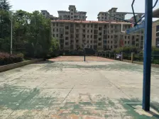 莱茵半岛花园 南北通透,采光好 近地铁 周边匹套完善,,出行方便