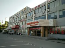 国奥天地 大二室 南北通透精装修的 格局好