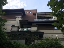 大平层式别墅端户 地理位置好 户型方正