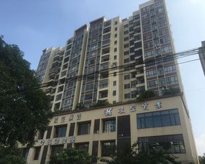 华福城南一号南北对流双阳台精装修使用率很高