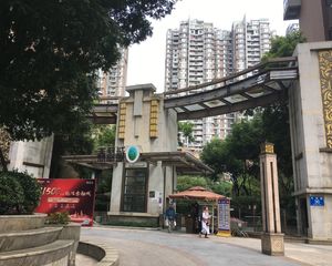 翡翠城五期2室1厅东