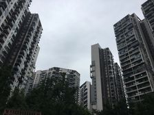 翡翠城四期3室1厅东南