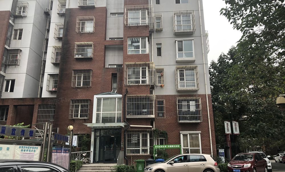 御龙湾电梯洋房全明通透大两室宽敞豁亮楼层好有学籍低税费