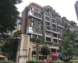 翡翠城五期3室2厅东
