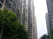 100米轻轨房 2个卫生间 装修豪华 快来买