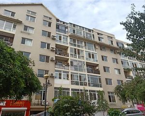 俪泊园小区9室1厅北南