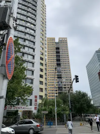 阳光100国际公寓实景图