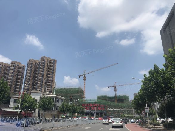 五江天街实景图
