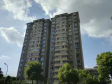 户型方正 采光好 小区房龄新停车方便 诚意出售