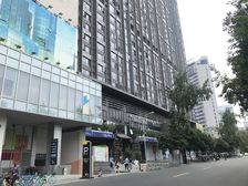 富力史丹尼国际公寓2室1厅东南