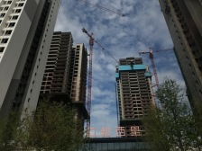 轻轨站200米 次新小区 正规4房 全中庭 户型方正!