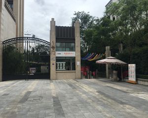 朗基少东家3室1厅东南