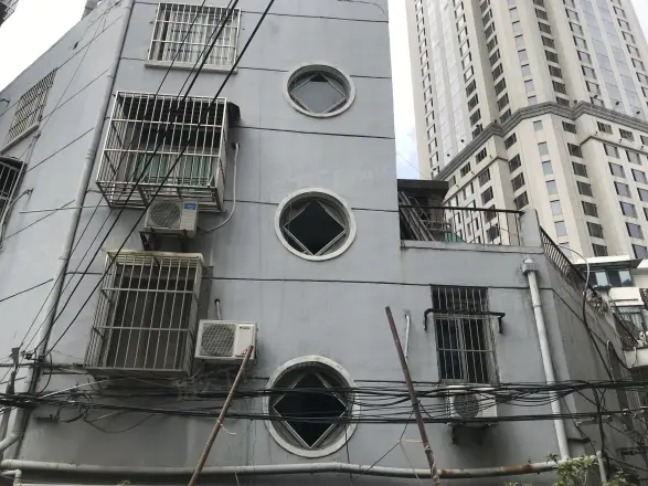 厚载村实景图