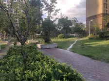 品欣雅苑,2015年电梯次新房,中间楼层,