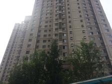 2014年小区,下楼三号线地铁,100米公交站,中环线