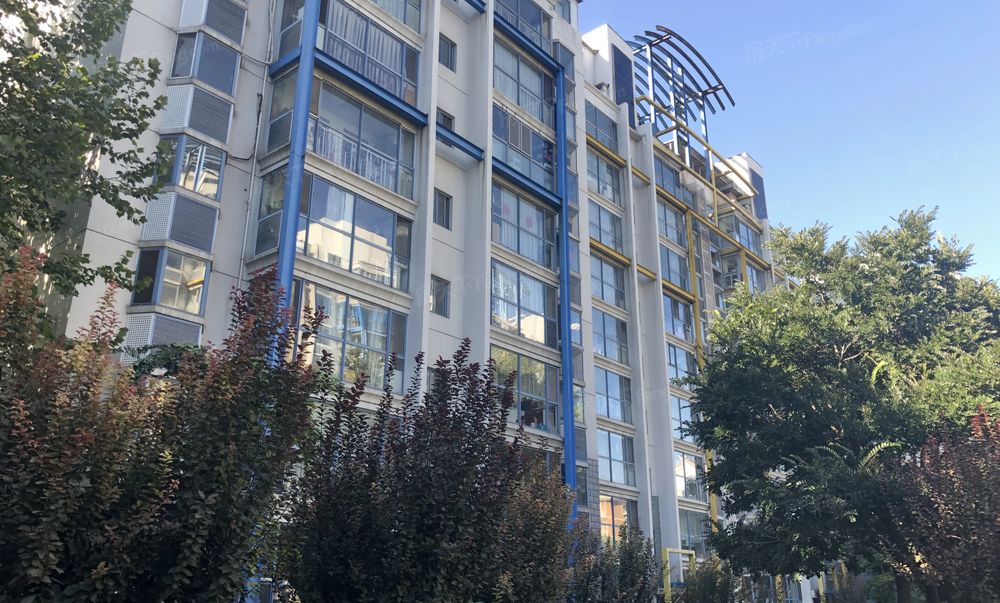 私产满五年,无遮挡,电梯房一梯两户,天津河西挂甲寺海景公寓二手房 两