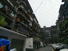 高攀路21号3室1厅东东南