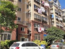 带阁楼实用面积很大业主精装保养好急售