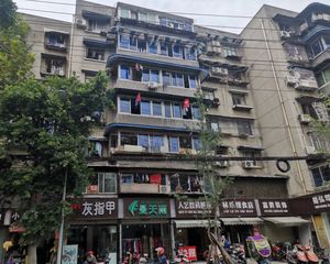 高攀路21号2室1厅南