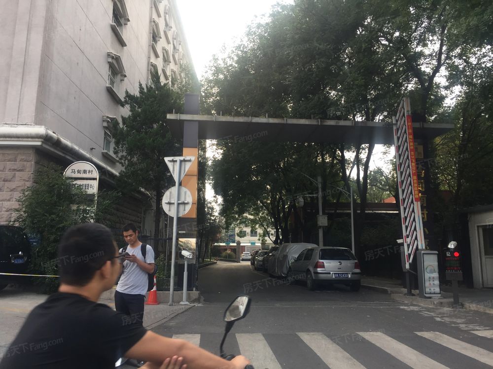 小区相关图