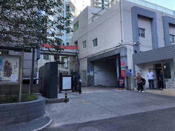 富河园碧水明珠实景图