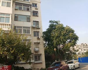 博世庄园低楼层独立两居室