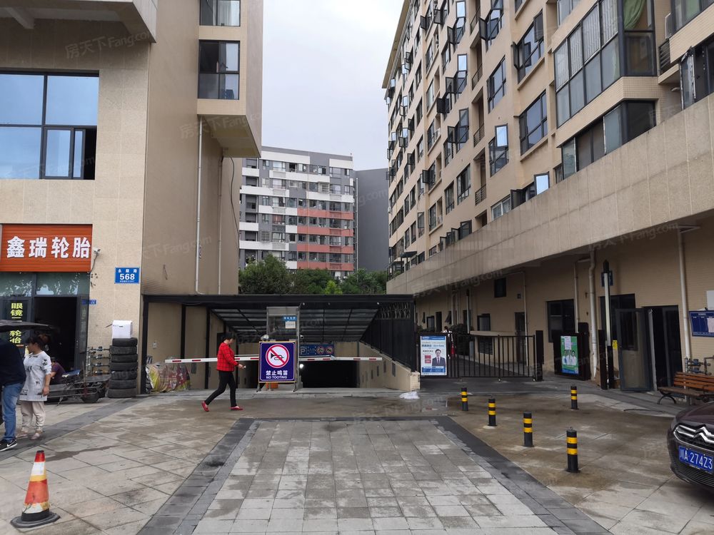 小区相关图