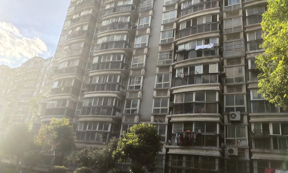 景福苑送100平方米露台红梅公园全景208平6居南北向