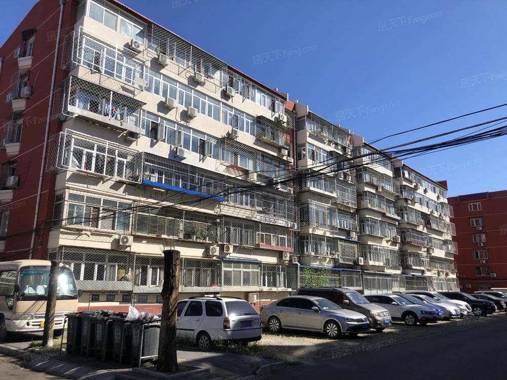 小区相关图