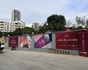 荣升珑樾精装三房近地铁次新小区