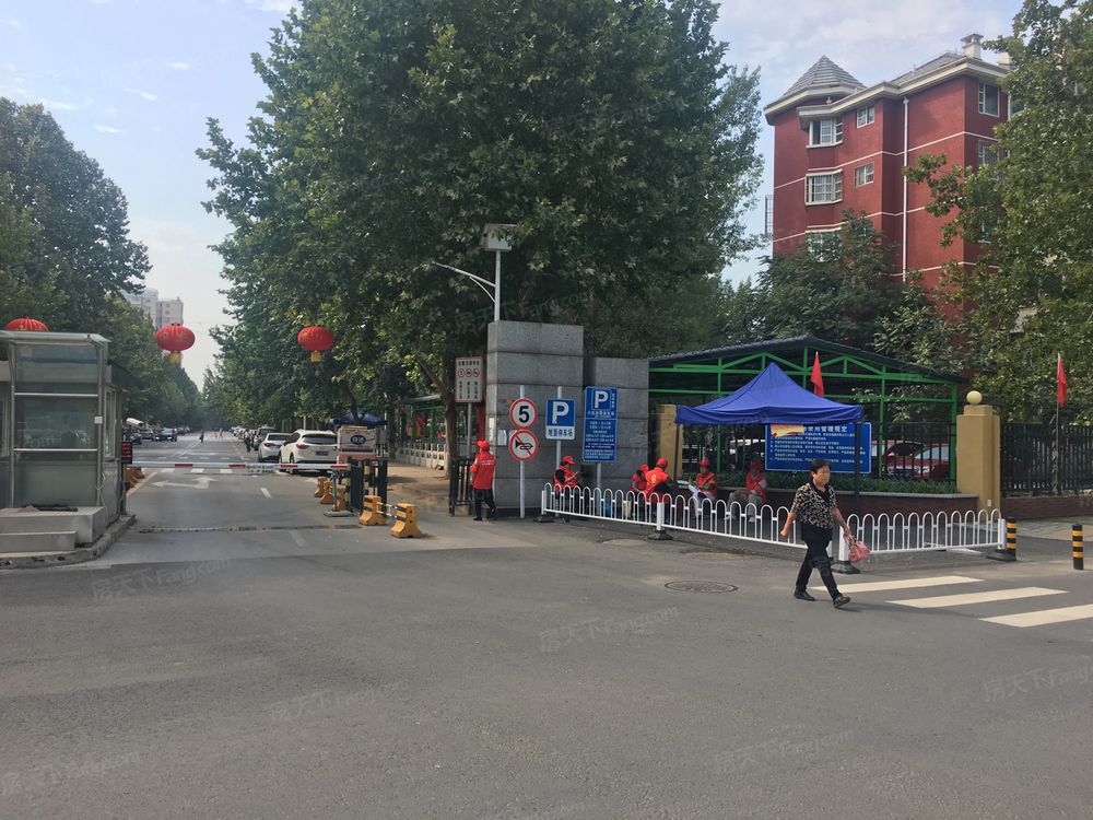 小区相关图