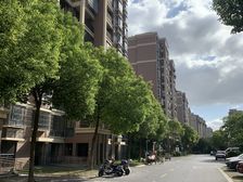 新上房源,产权清晰无抵押方便停车