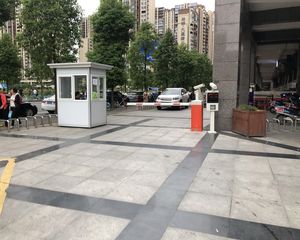 名著司南3室1厅西