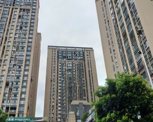 洲际亚洲湾A区4室1厅东南南