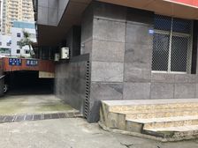 棕港公寓7室2厅东南