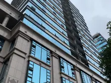 石桥铺 渝高B座三房79.8万